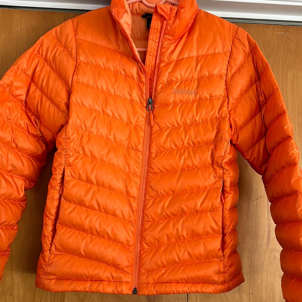 Marmot down jacket. Size small. Barely worn.